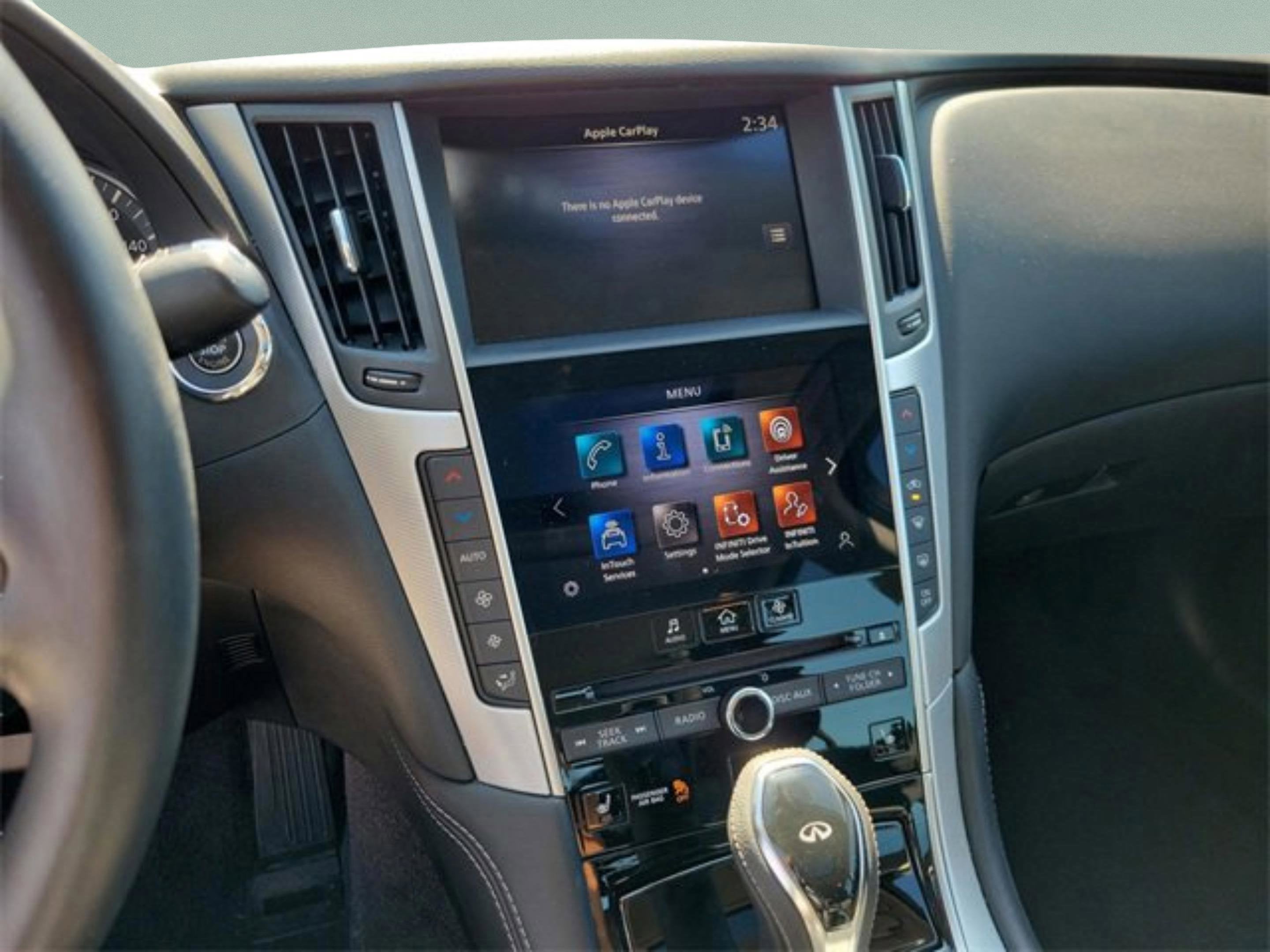 2022 INFINITI Q50 LUXE