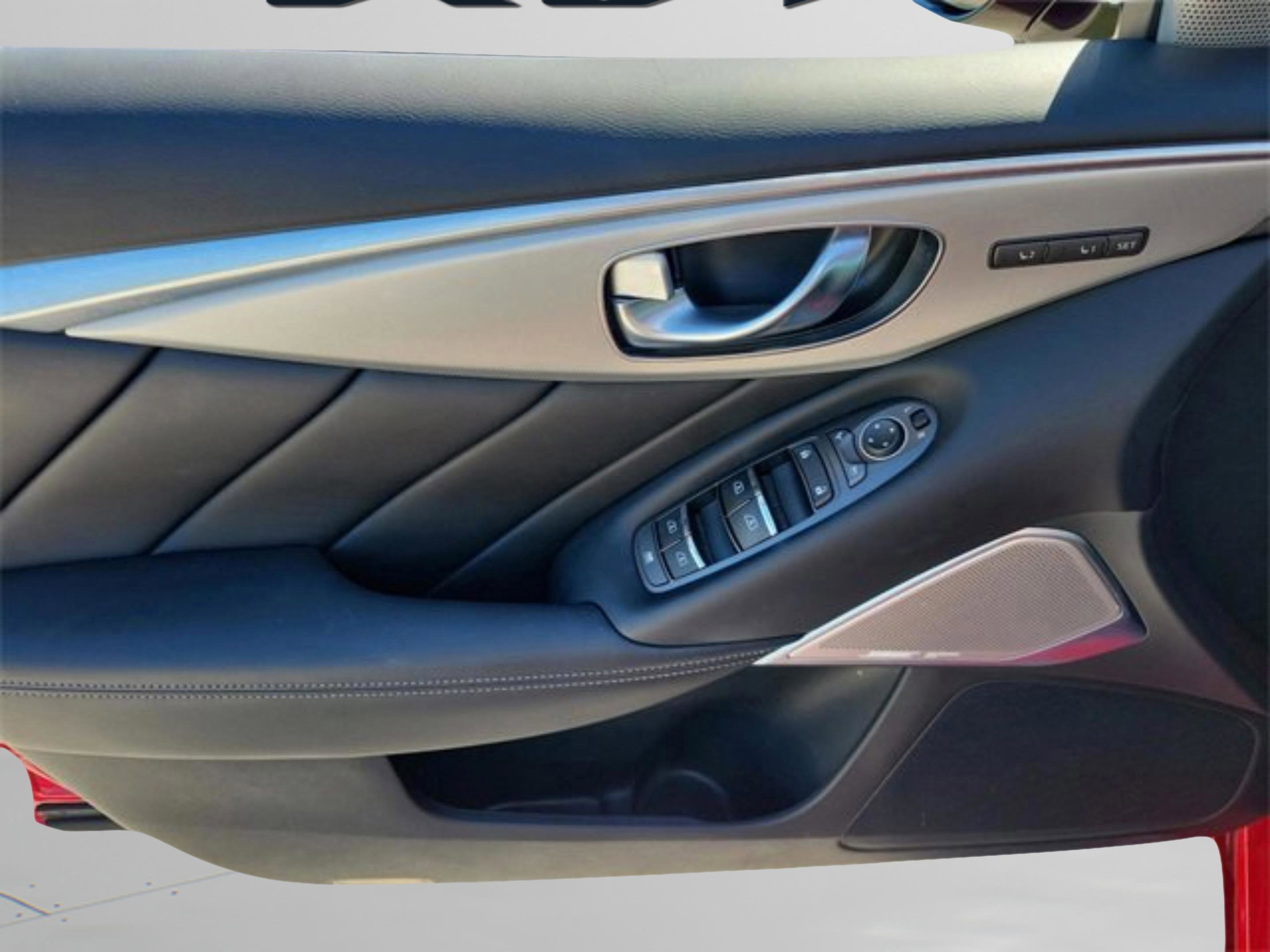 2022 INFINITI Q50 LUXE