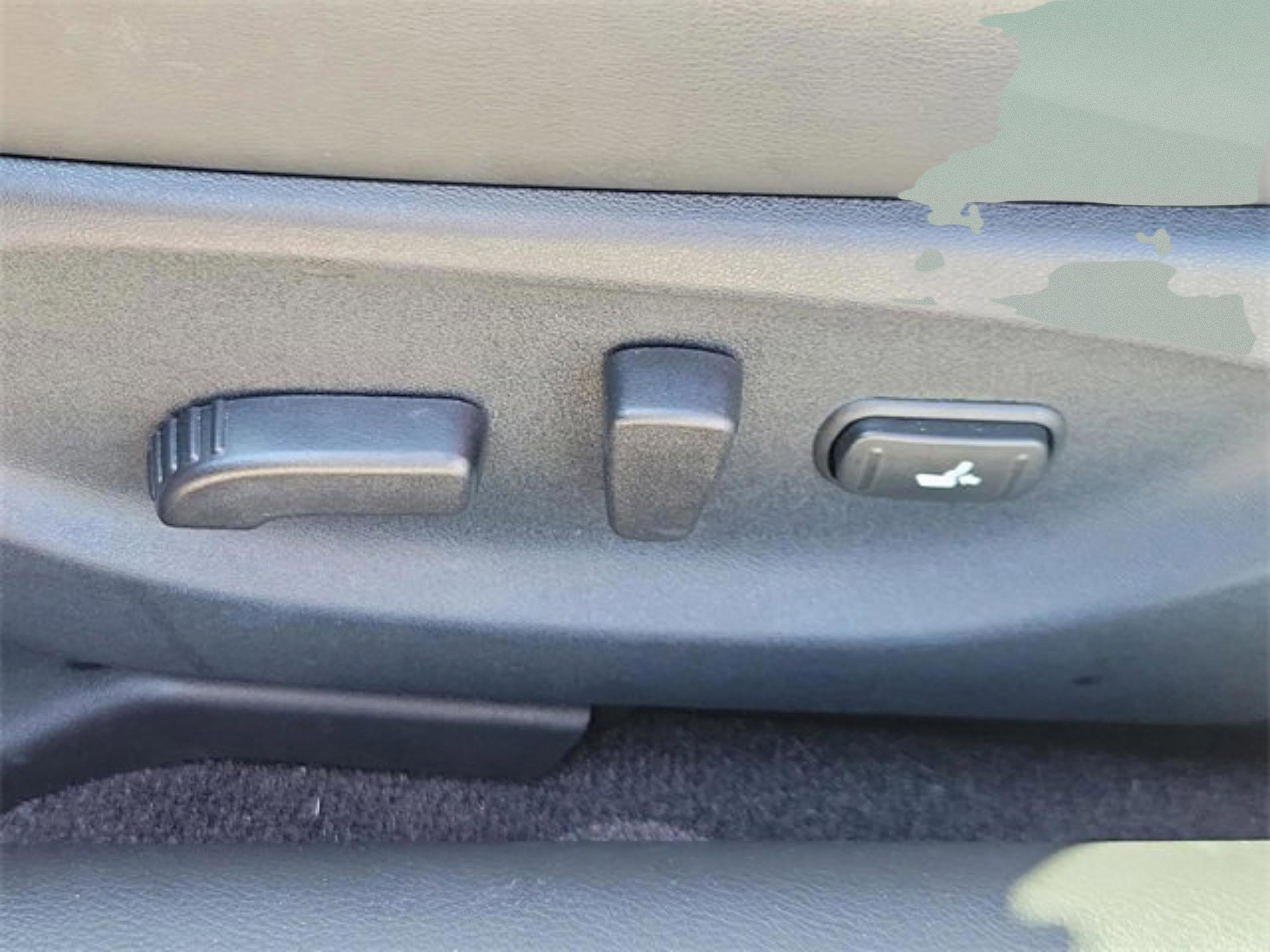 2022 INFINITI Q50 LUXE