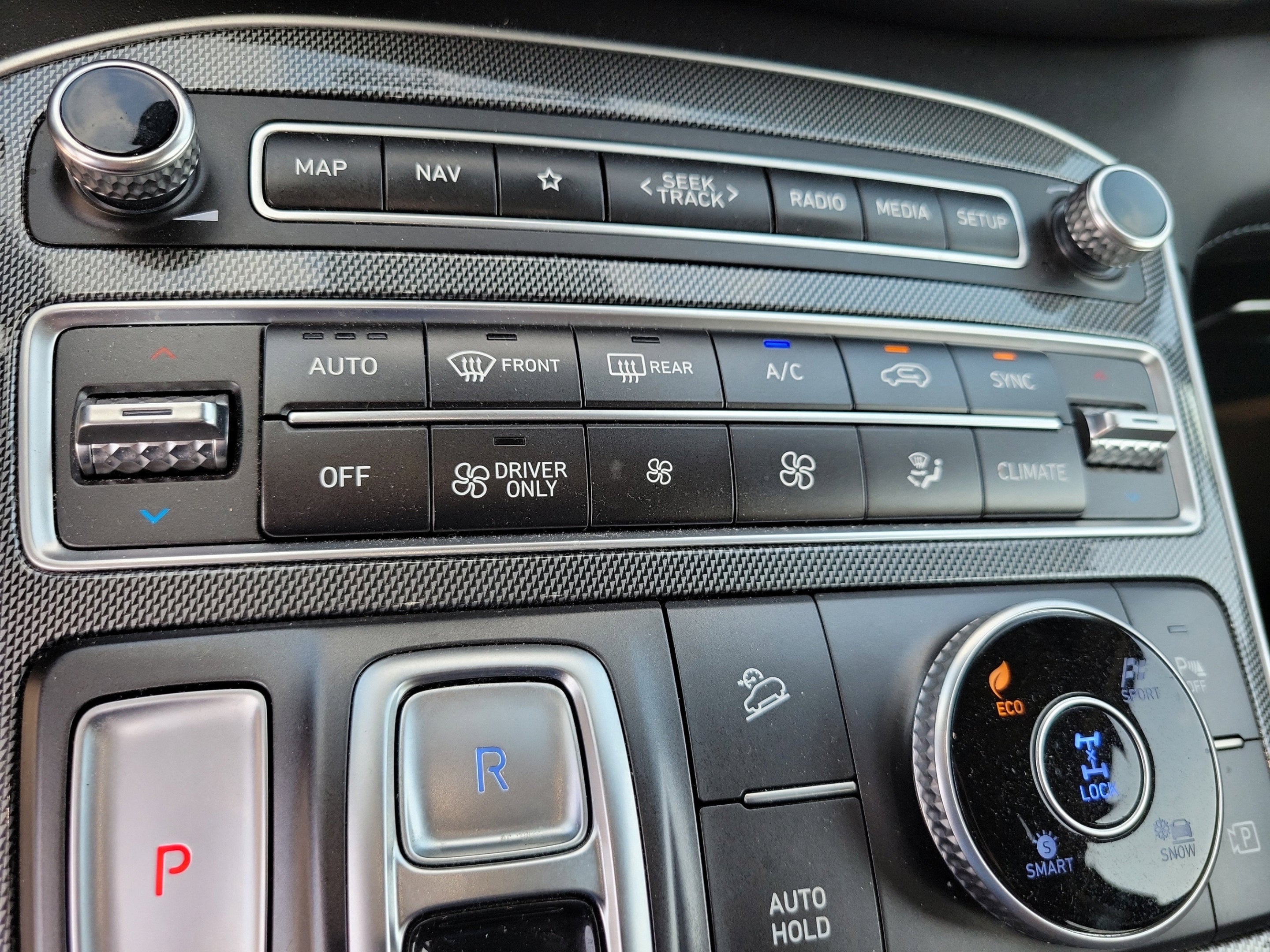 2022 Hyundai Santa Fe Hybrid SEL Premium