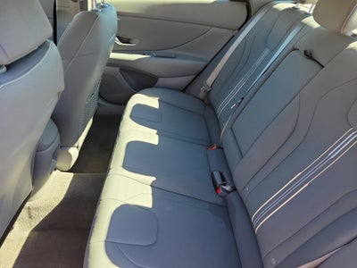 2025 Hyundai Elantra SEL Convenience