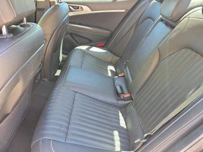2022 Genesis G70 2.0T