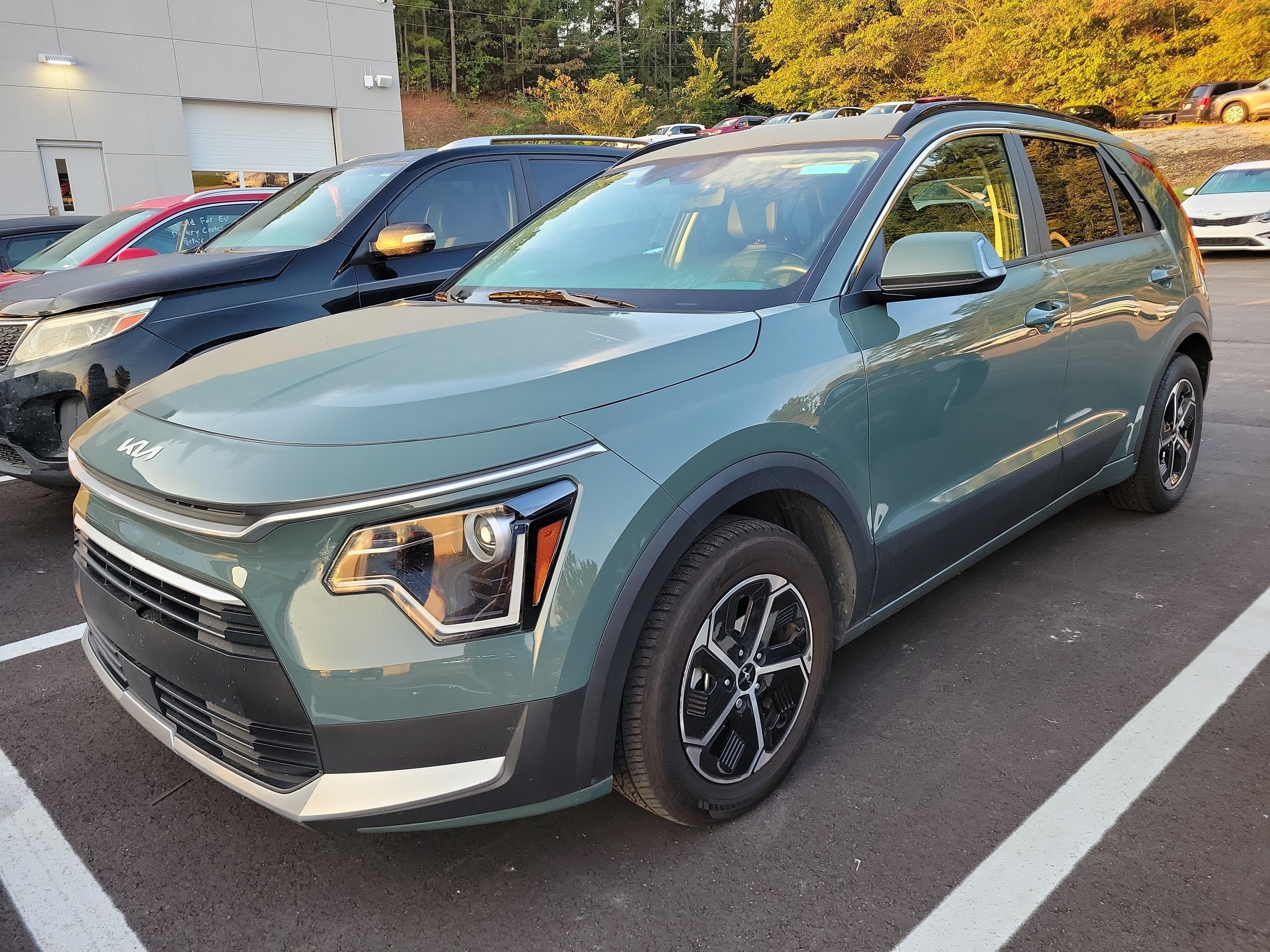 2024 Kia Niro EX