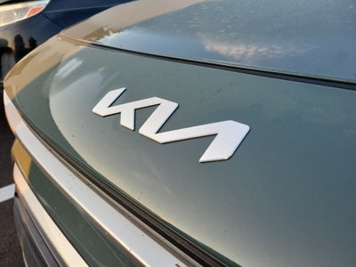 2024 Kia Niro EX