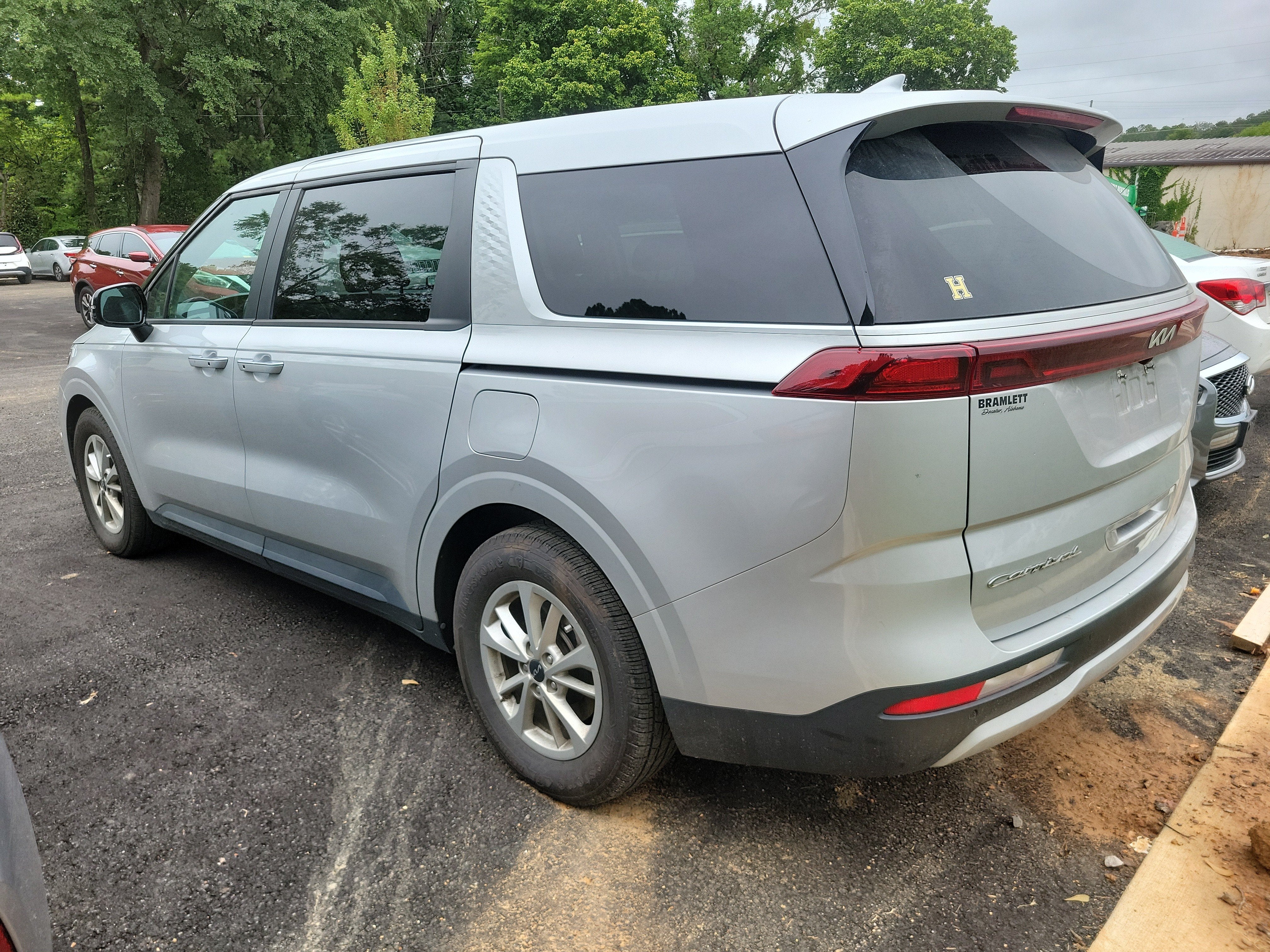 2022 Kia Carnival LXS