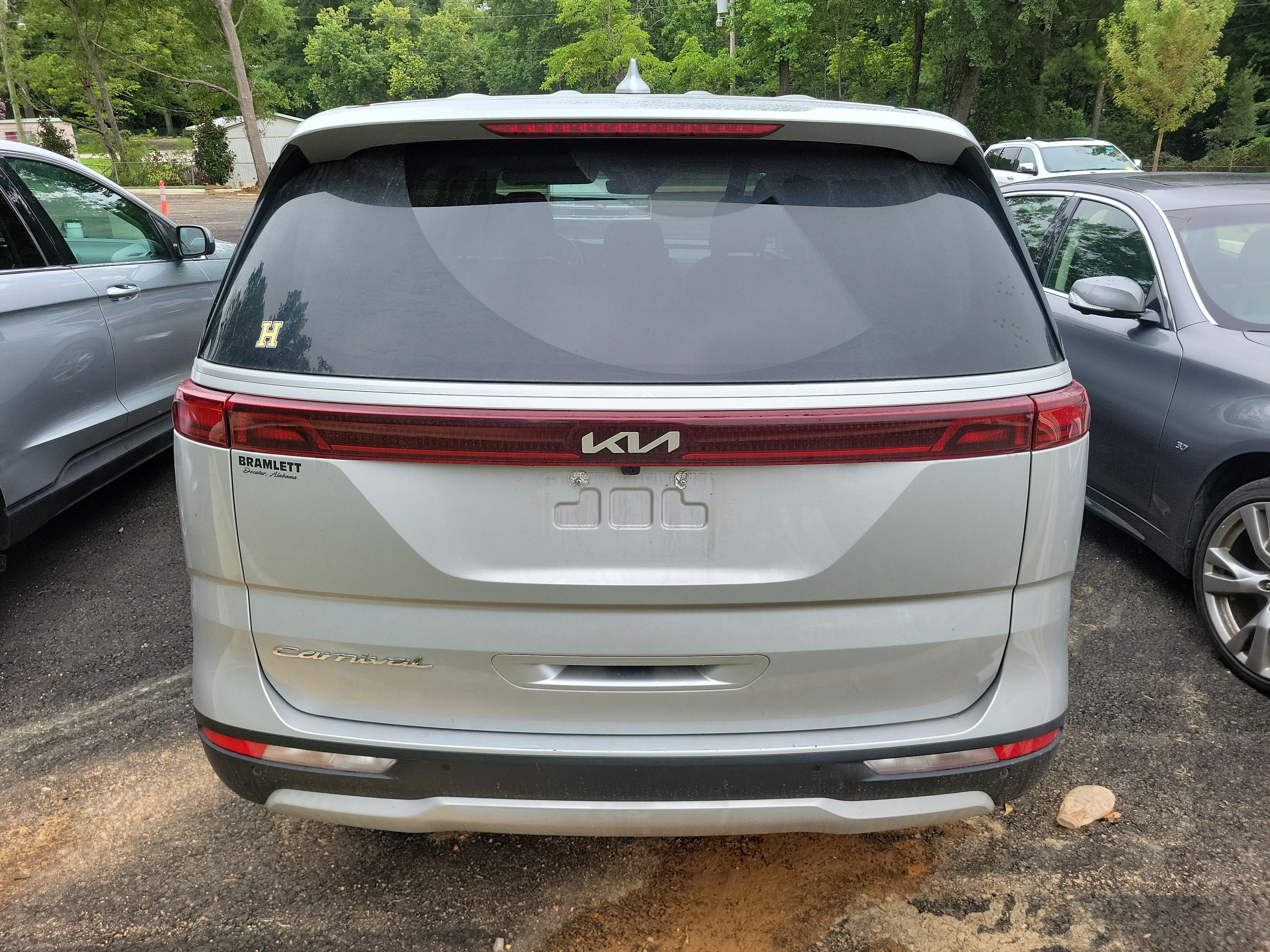 2022 Kia Carnival LXS