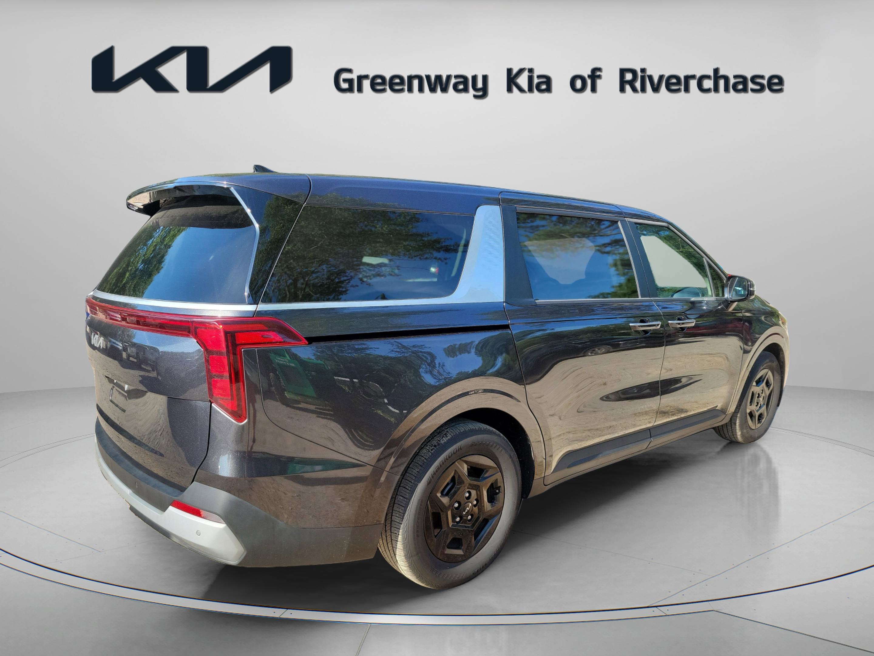 2025 Kia Carnival LXS
