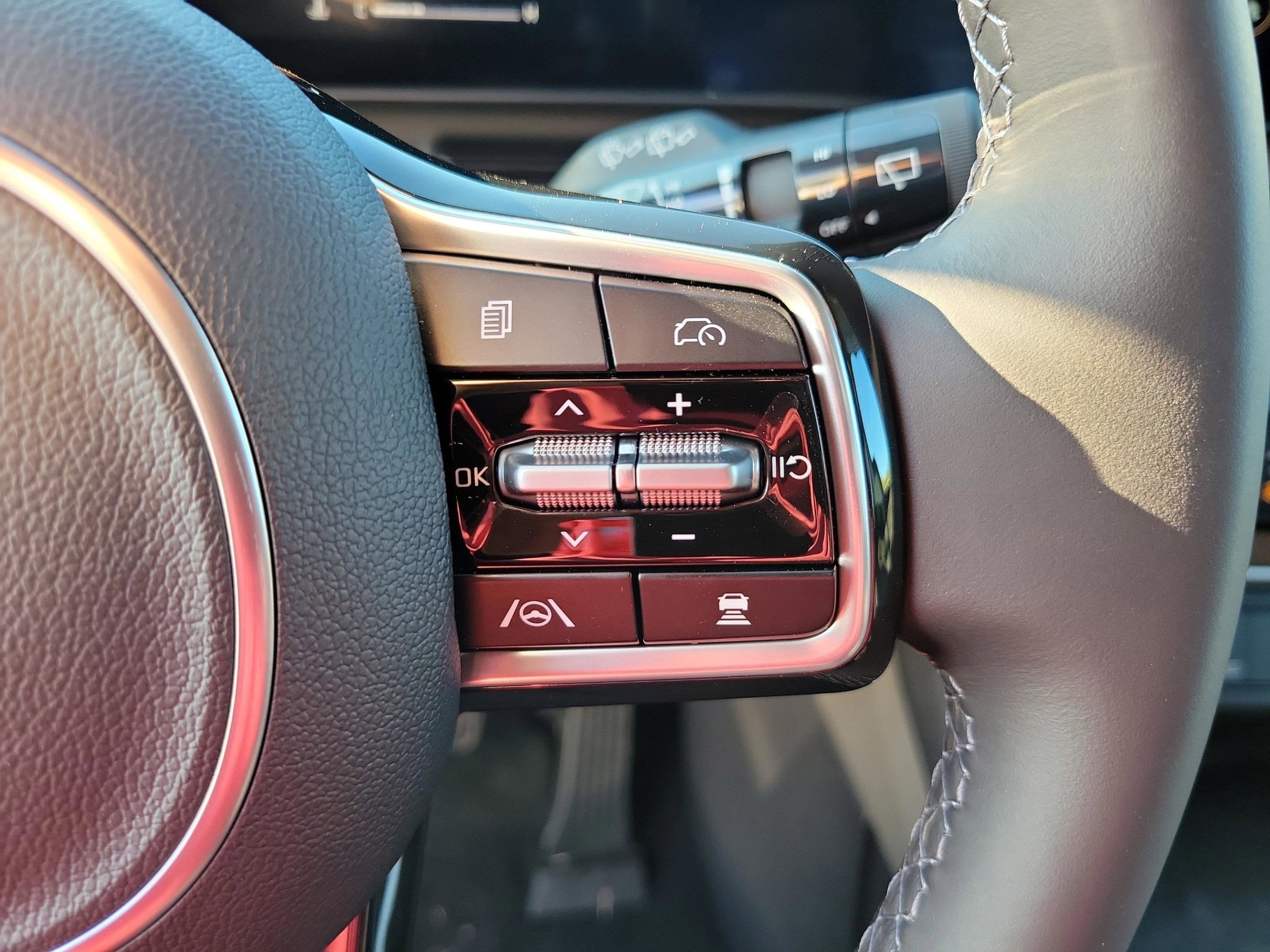 2026 Kia Carnival LXS