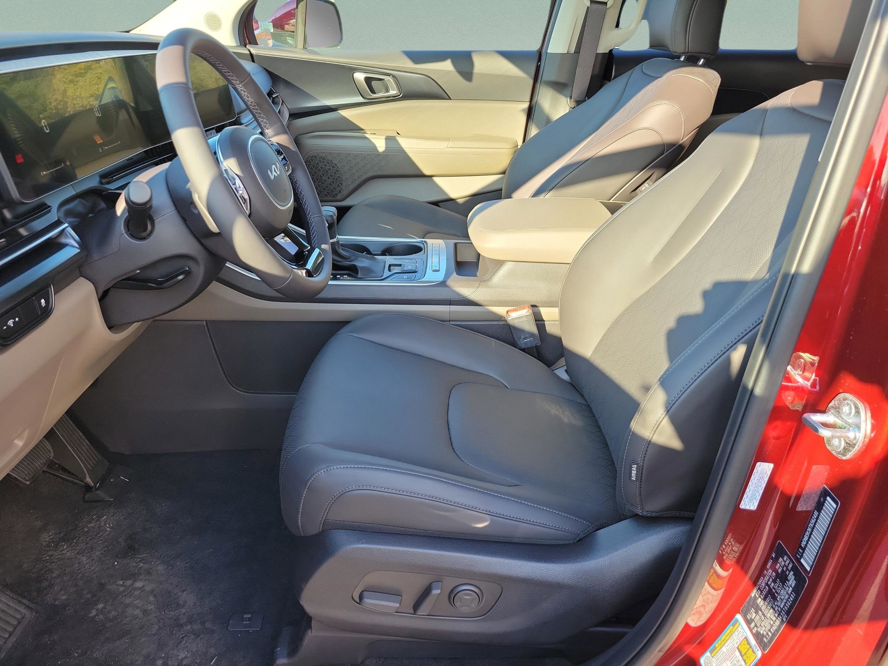 2026 Kia Carnival LXS