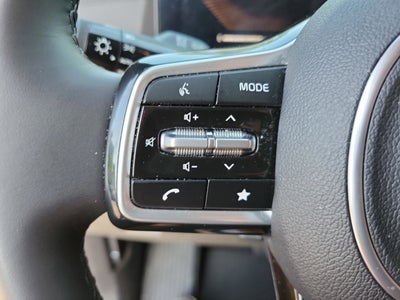 2025 Kia Carnival LXS