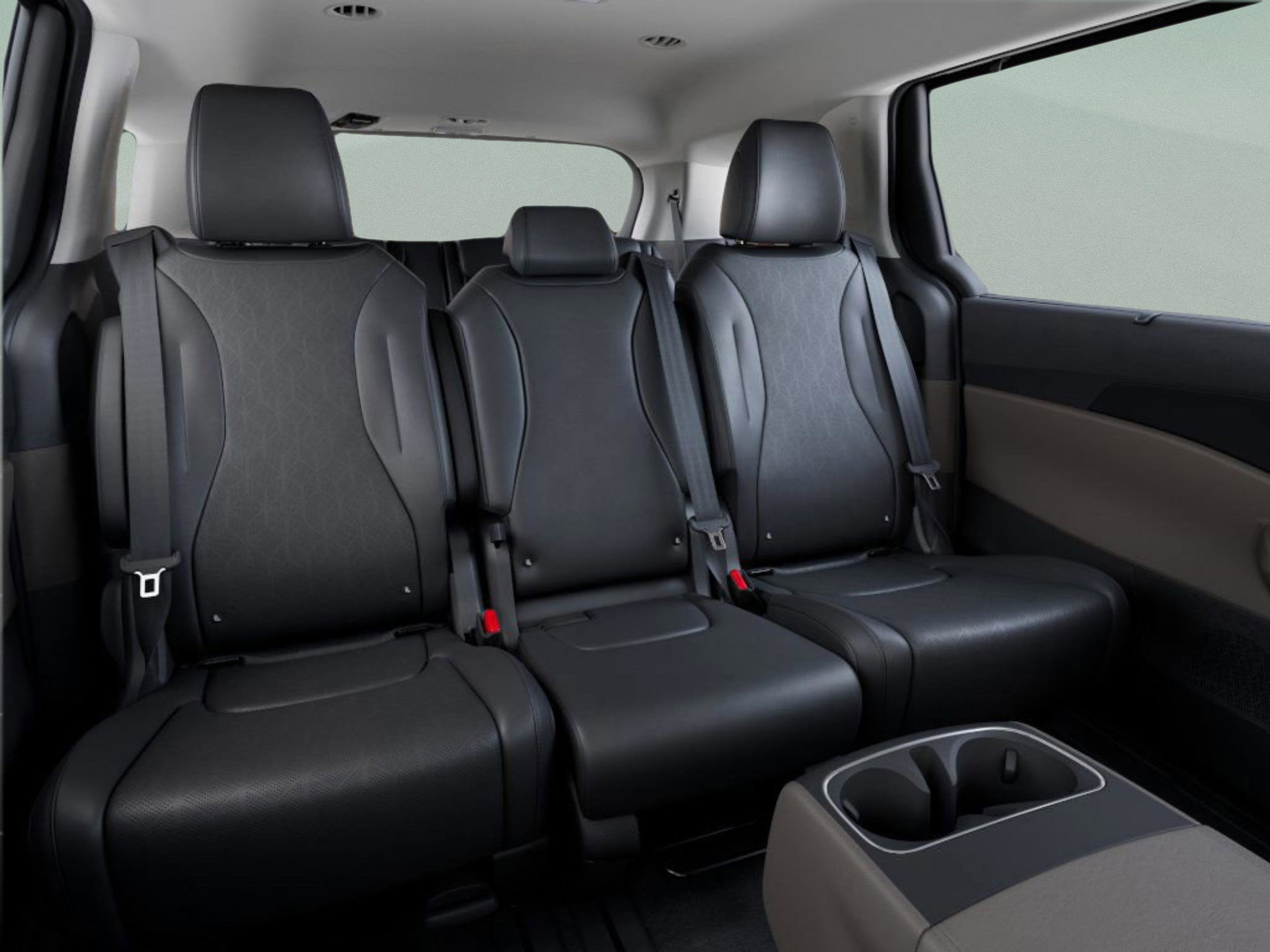 2025 Kia Carnival Hybrid EX