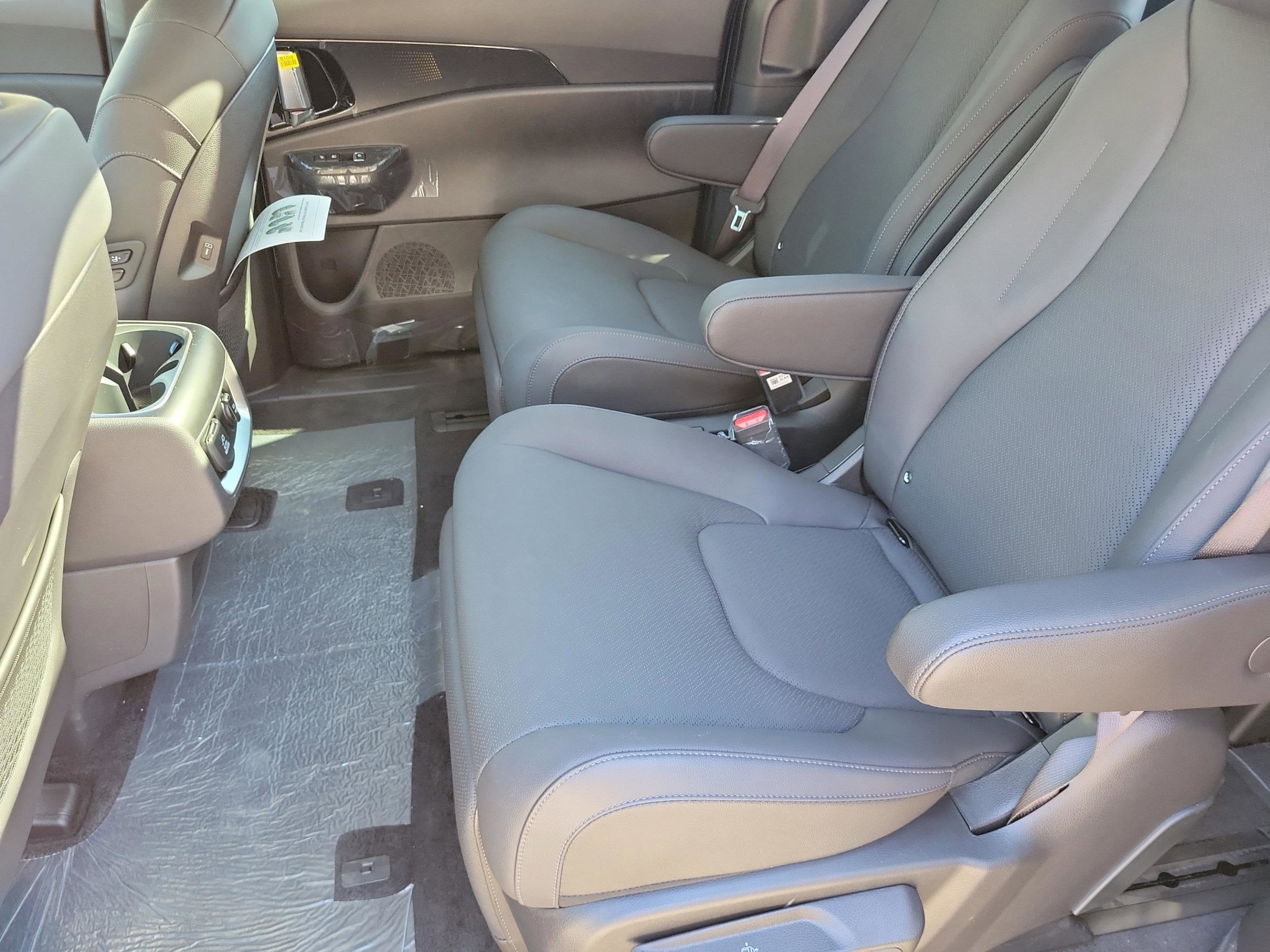 2026 Kia Carnival Hybrid SX Prestige