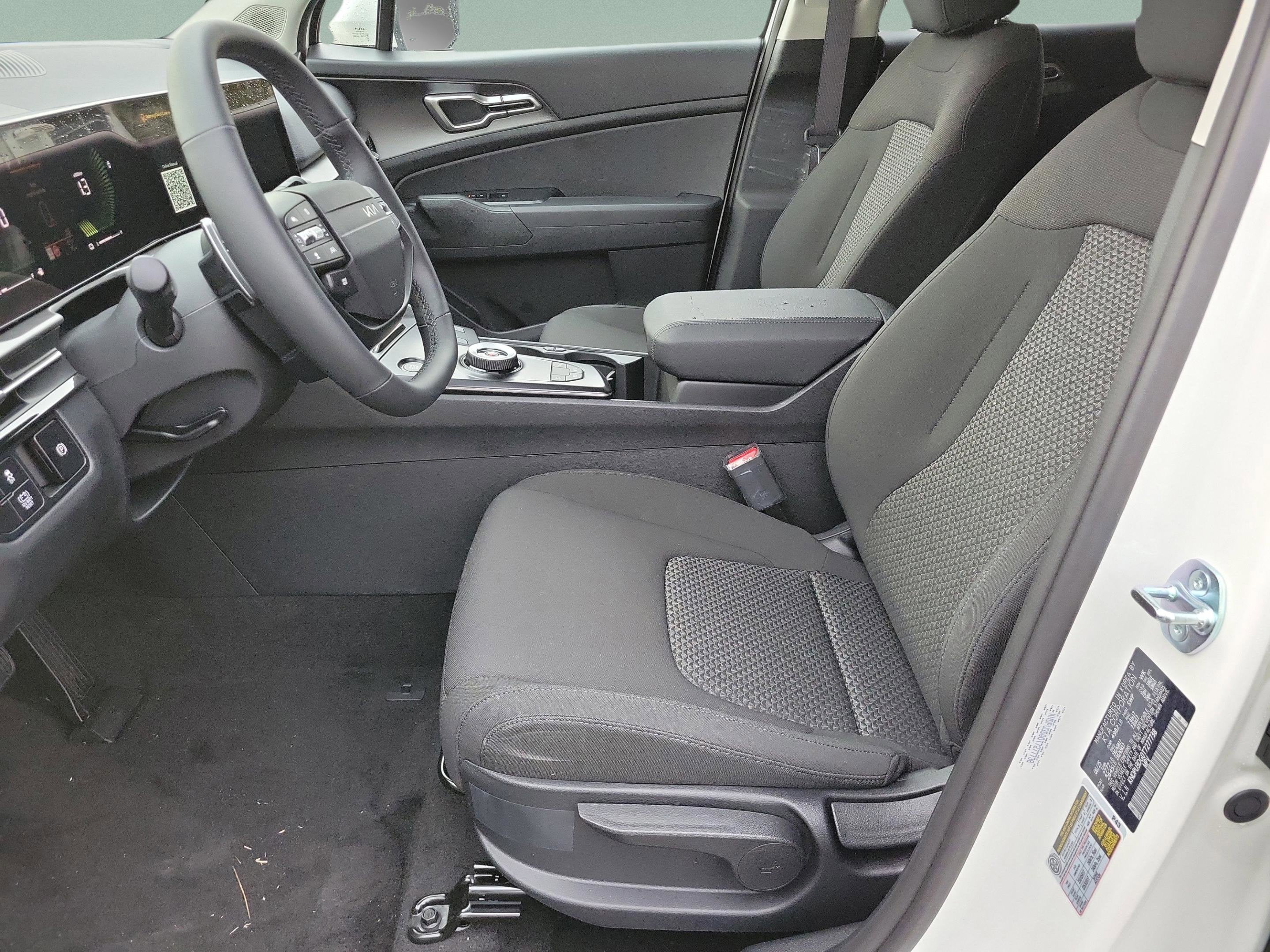 2026 Kia Sportage Hybrid LX