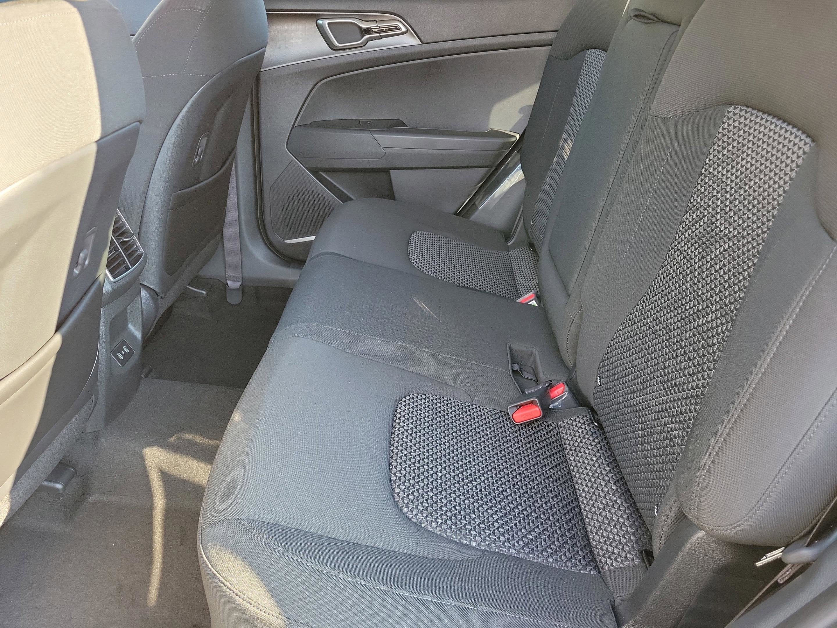 2026 Kia Sportage Hybrid S