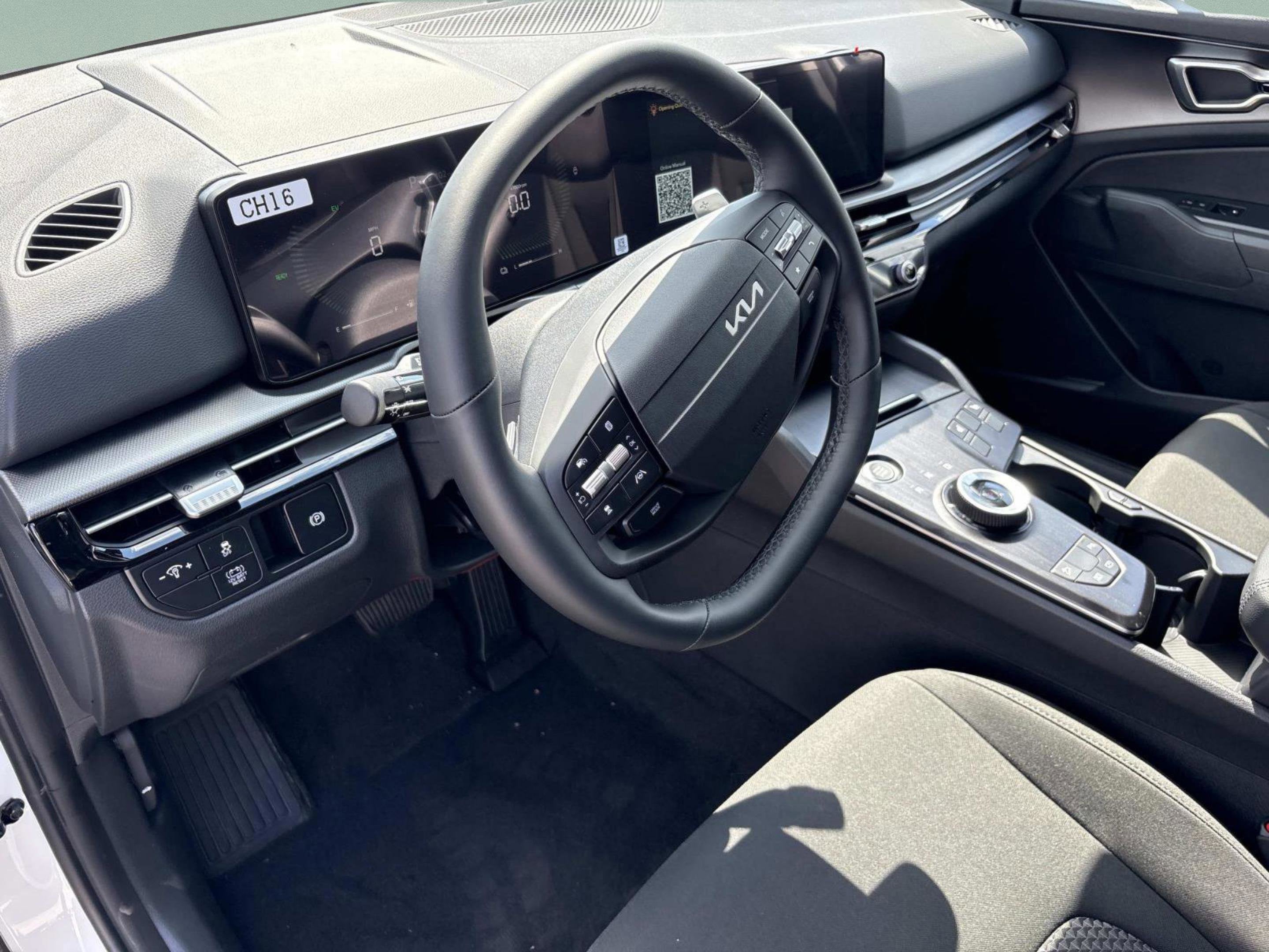 2026 Kia Sportage Hybrid S