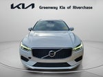 2021 Volvo XC60 T5 Momentum
