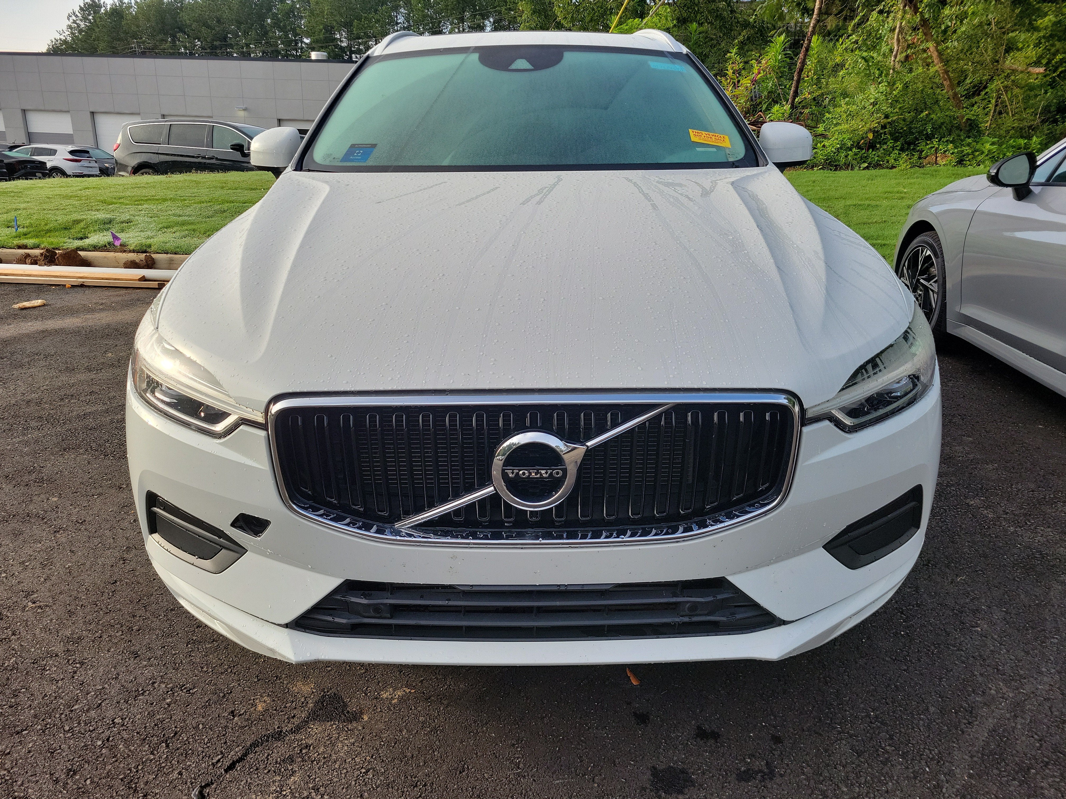 2021 Volvo XC60 T5 Momentum