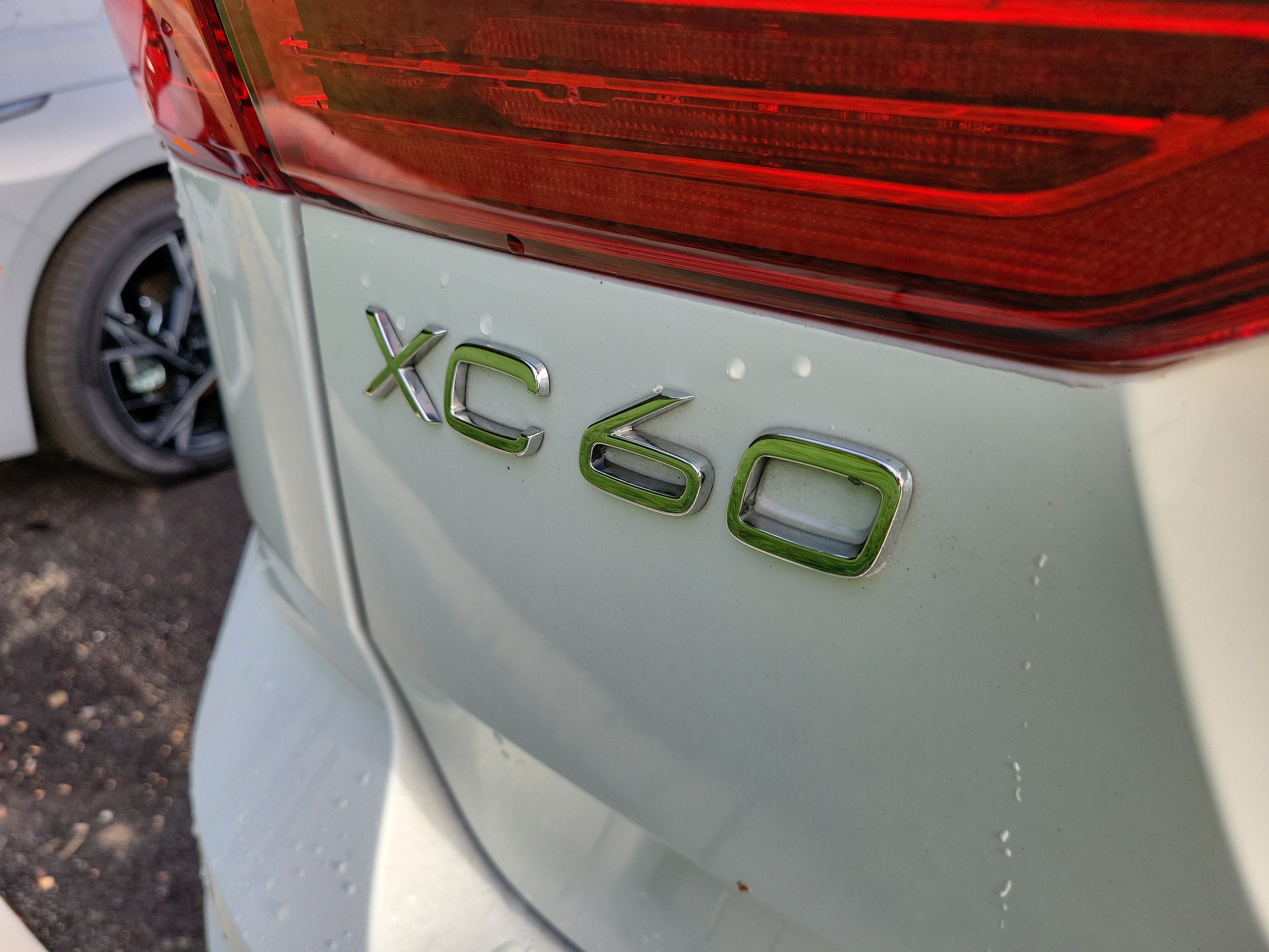 2021 Volvo XC60 T5 Momentum